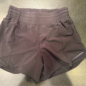 Lululemon Hotty Hot High-Rise lined Black Athletic Shorts 4” - Size 6.Like New!